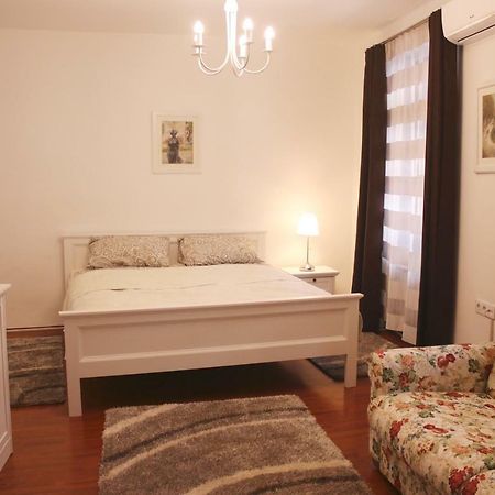Studio Apartment Zagorka Tkalciceva Street Zagreb Luaran gambar