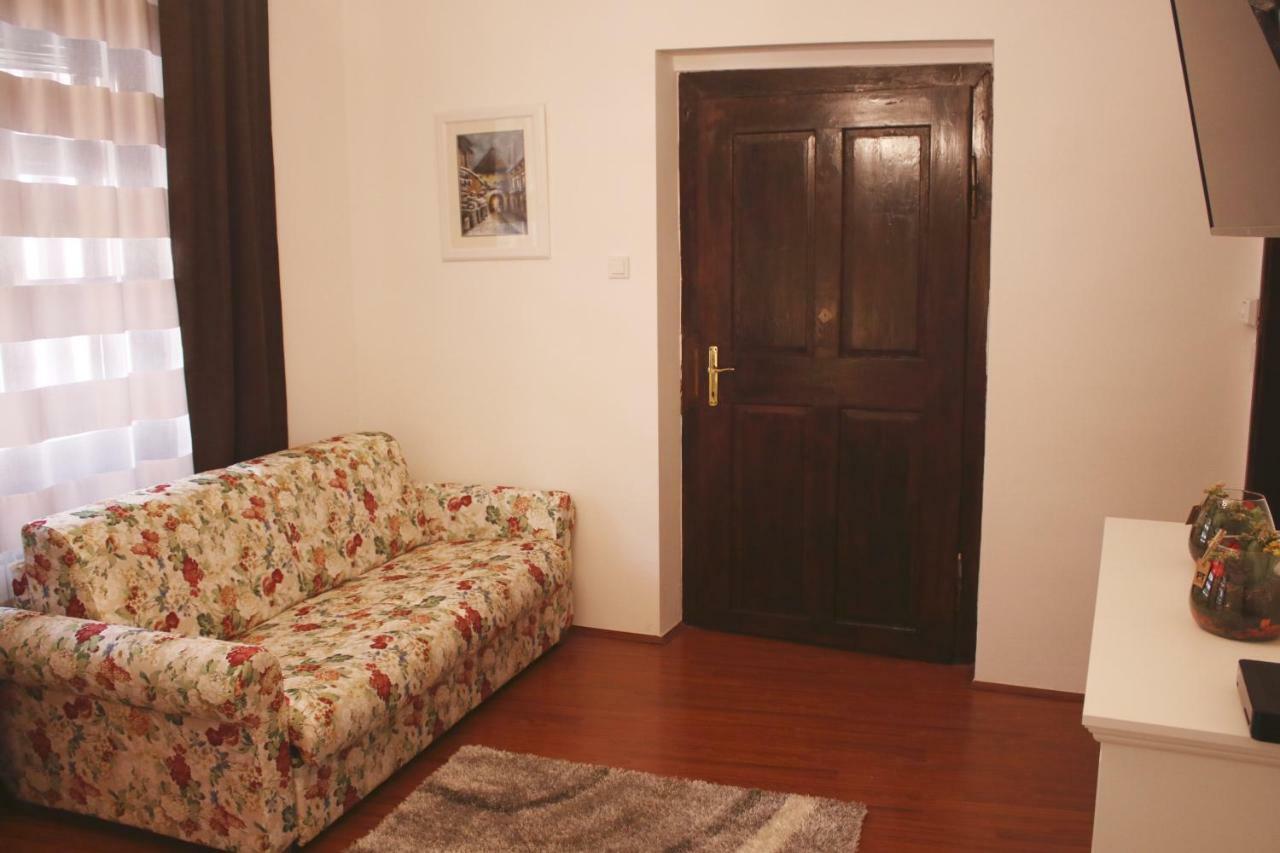 Studio Apartment Zagorka Tkalciceva Street Zagreb Luaran gambar