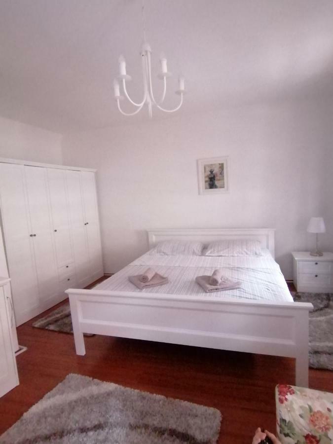 Studio Apartment Zagorka Tkalciceva Street Zagreb Luaran gambar